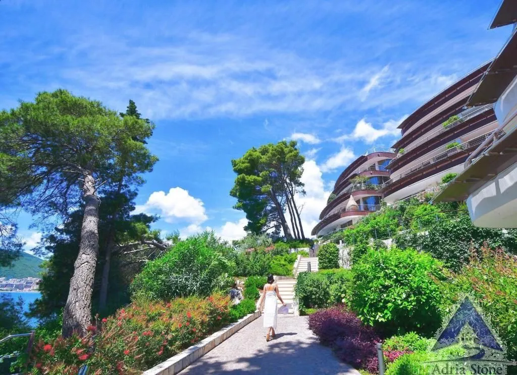 Sale, two bedroom apartment, 146m², Zavala, Budva