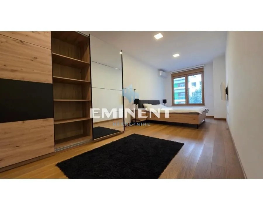 Rent, four bedroom apartment, 104m², Novi Beograd Blok 65, Novi Beograd Sve Podlokacije