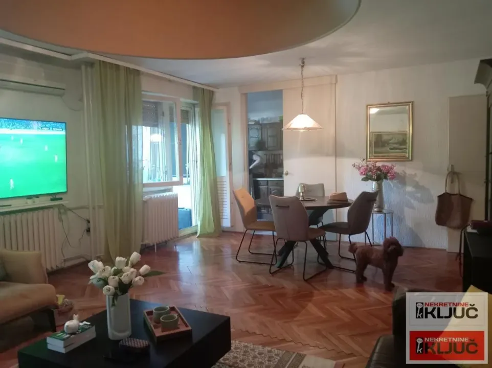 Prodaja, trosoban stan, 76m², Liman 3, Novi Sad Sve Podlokacije