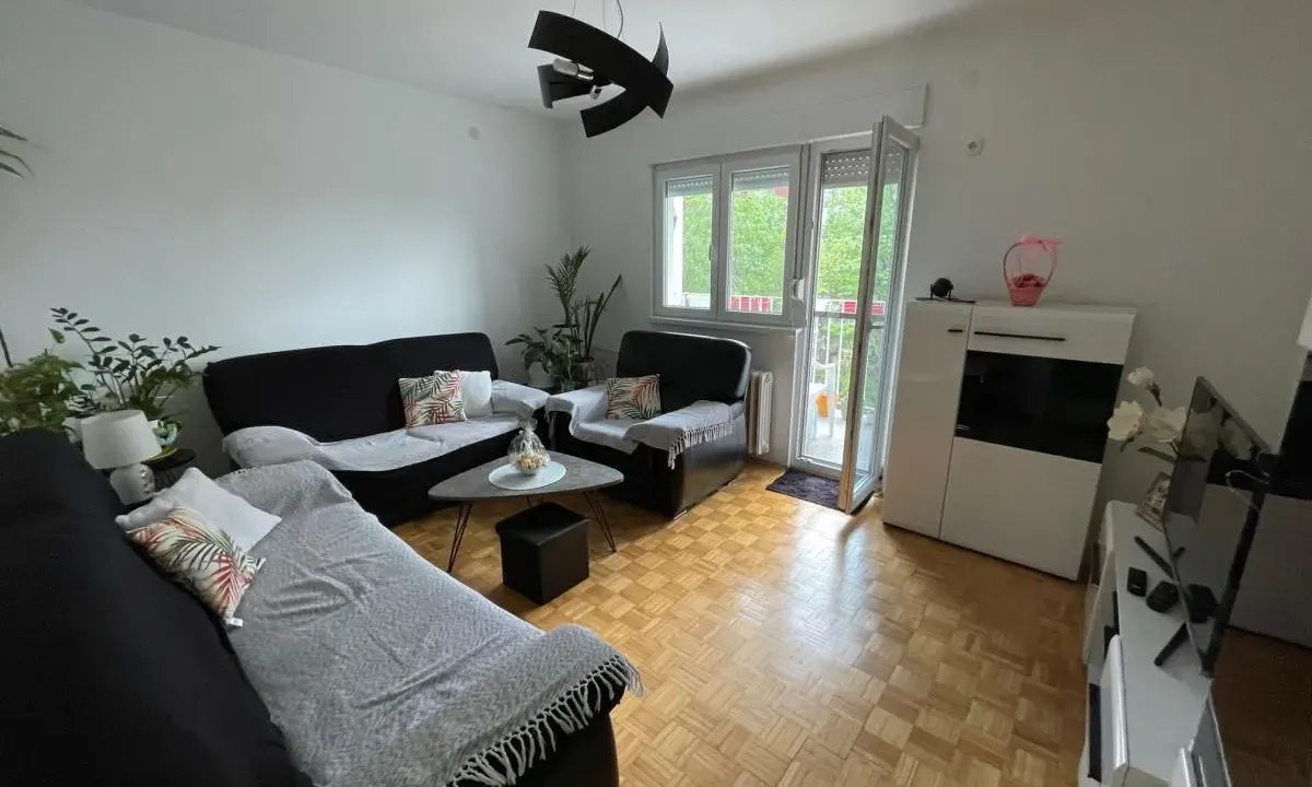 Sale, two bedroom apartment, 54m², Železnička Stanica, Novi Sad Sve Podlokacije