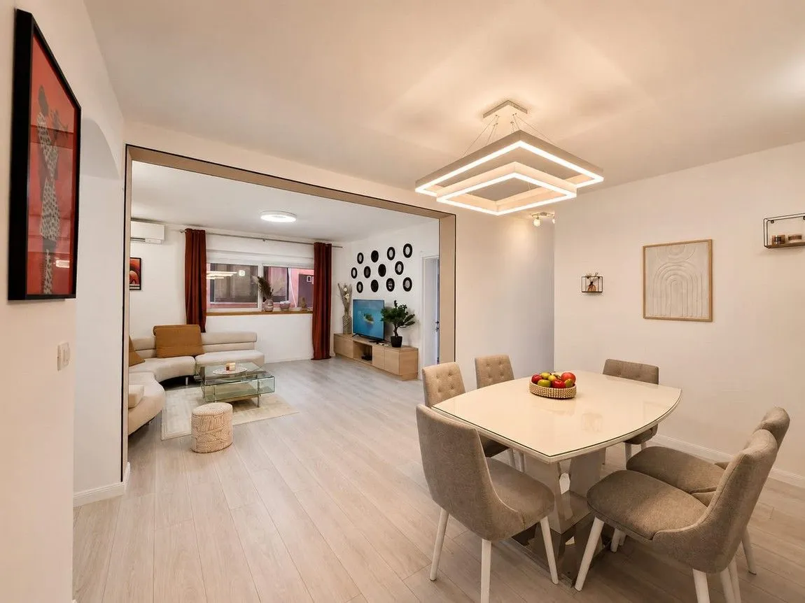 Sale, two bedroom apartment, 99m², Petrovac, Budva