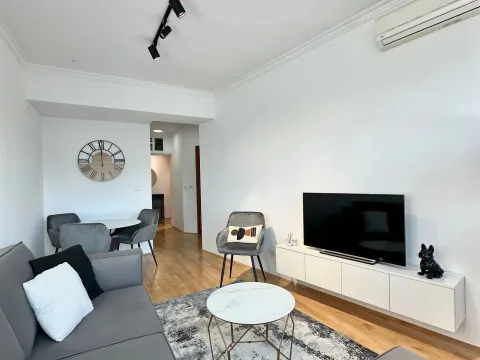 Rent, one bedroom apartment, 53m², Centar, Podgorica - image 2