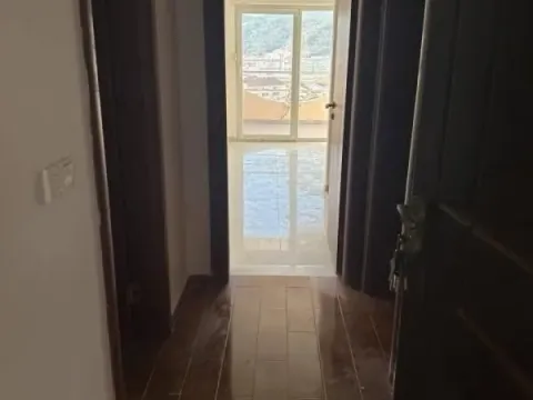 Prodaja, jednosoban stan, 52m², Podkošljun, Budva - image 11