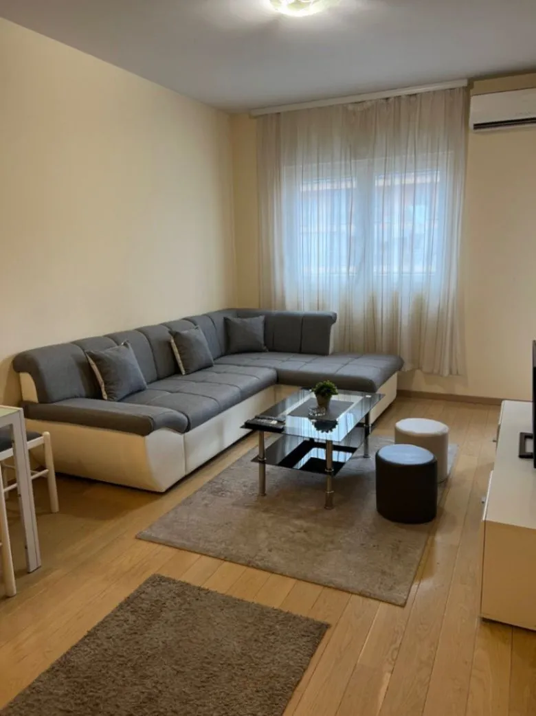 Daily-rent, one bedroom apartment, 47m², City Kvart, Podgorica