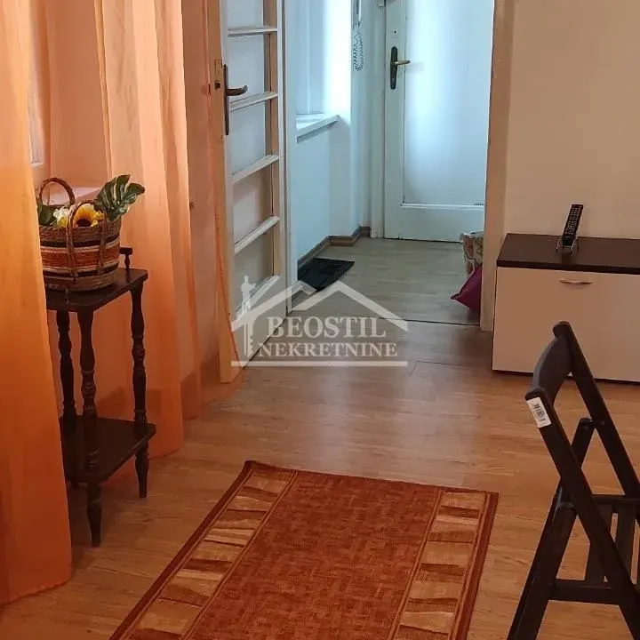 Rent, one bedroom apartment, 38m², Savski Venac, Beograd
