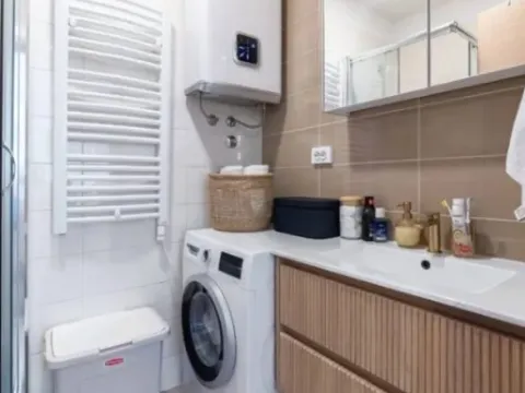 Sale, one bedroom apartment, 48m², Budva, Crna Gora - image 10