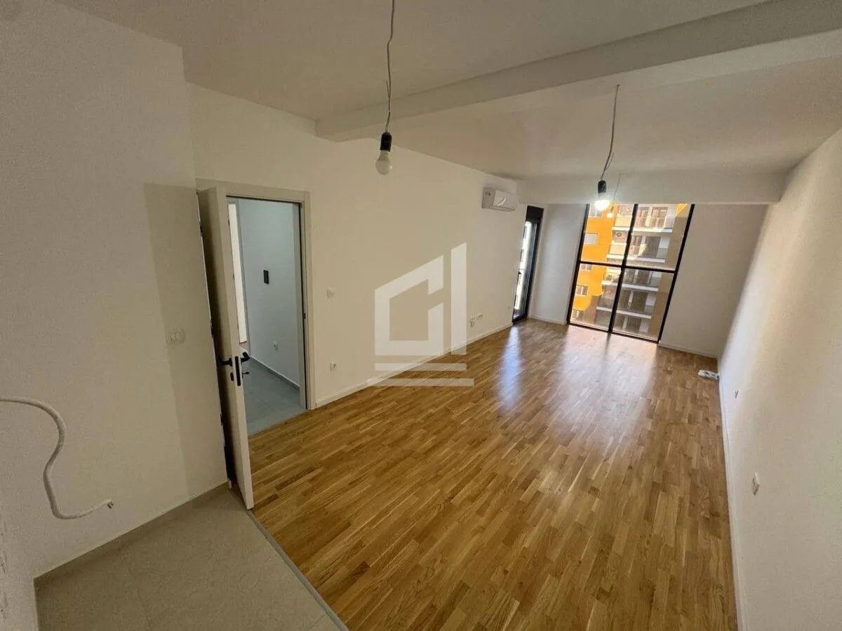 Rent, apartment, 64m², Stari Aerodrom, Podgorica