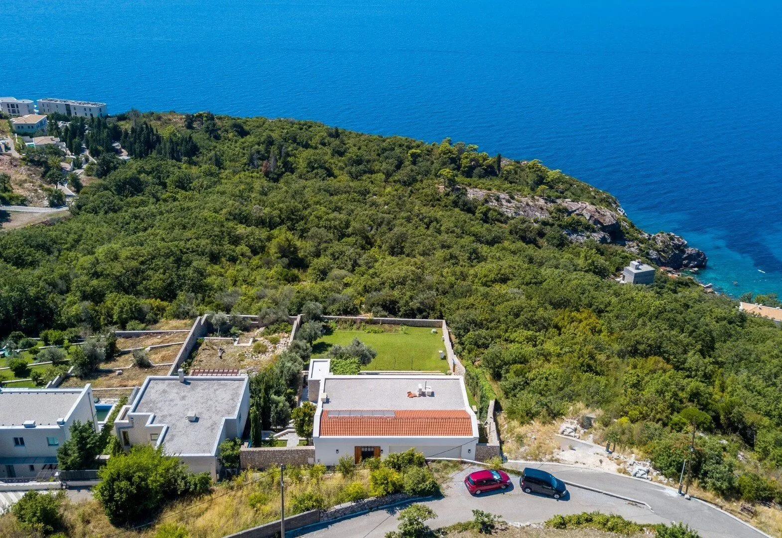 Sale, house, 550m², Reževići, Budva