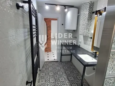 Prodaja, trosoban stan, 78m², Savski Venac, Beograd - image 12