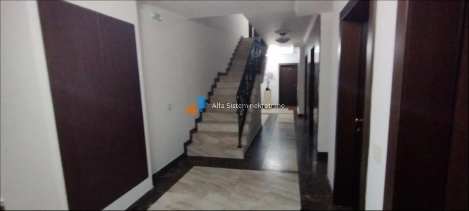 Rent, two bedroom apartment, 55m², Vračar Sve Podlokacije, Beograd