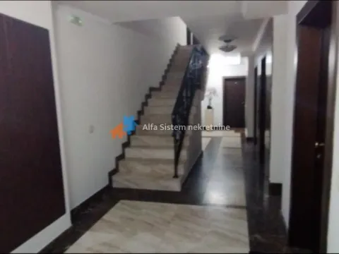 Rent, two bedroom apartment, 55m², Vračar Sve Podlokacije, Beograd - image 17