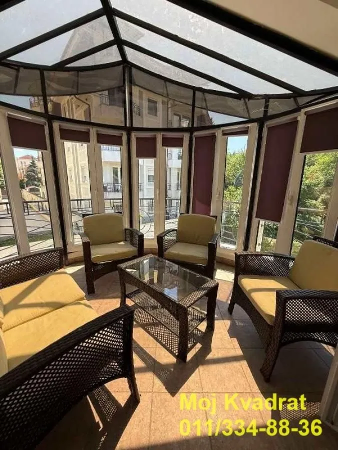 Rent, house, 312m², Voždovac Sve Podlokacije, Beograd