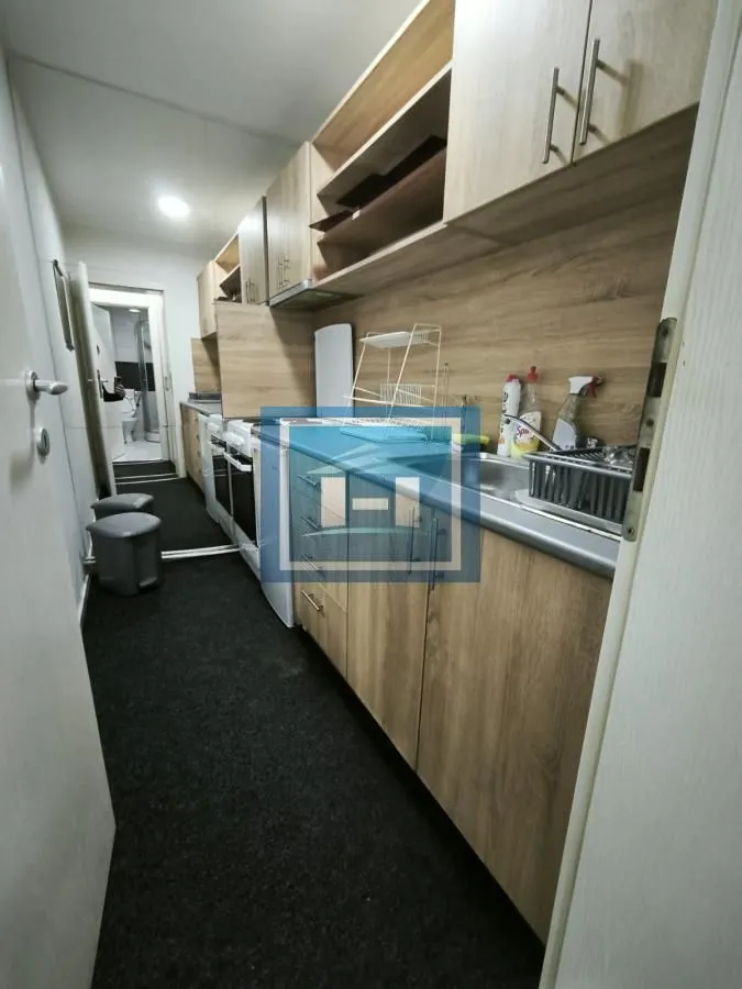 Prodaja, četvorosoban stan, 82m², Centar, Ćuprija