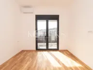 Sale, two bedroom apartment, 64m², City Kej, Podgorica - image 17