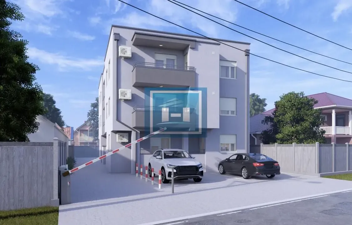 Prodaja, trosoban stan, 79m², Centar, Ćuprija