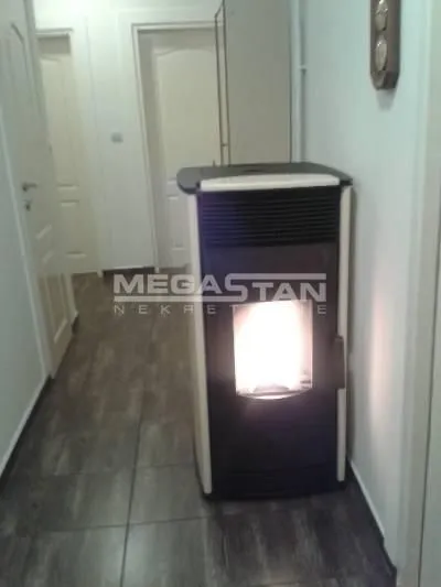 Prodaja, četvorosoban stan, 105m², Zemun Novi Grad, Zemun Sve Podlokacije