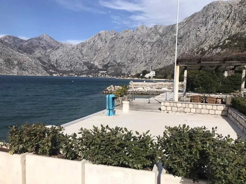 Sale, house, 192m², Kotor, Crna Gora