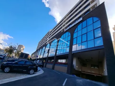 Sale, three bedroom apartment, 72m², Hala Pionir, Palilula Sve Podlokacije