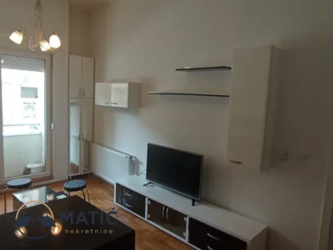 Izdavanje, jednosoban stan, 37m², Grbavica, Novi Sad Sve Podlokacije - image 3