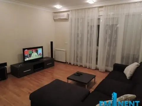 Izdavanje, četvorosoban stan, 120m², Voždovačka Crkva, Voždovac Sve Podlokacije - image 1