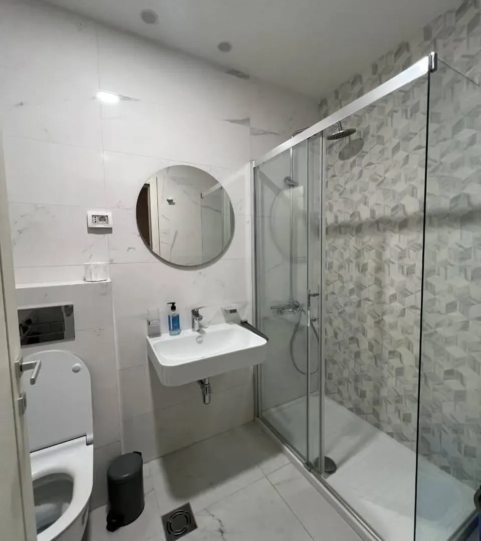 Prodaja, jednosoban stan, 49m², Central Point, Podgorica