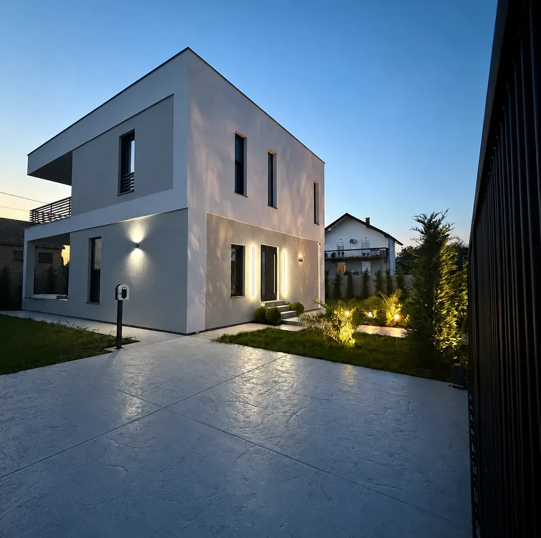 Izdavanje, kuća, 225m², Gornja Gorica, Podgorica