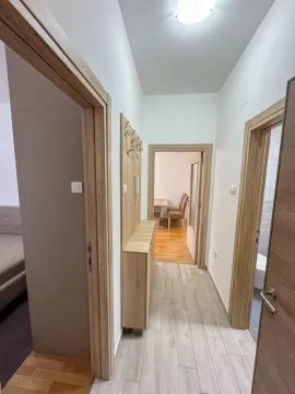 Izdavanje, jednosoban stan, 44m², Zabjelo, Podgorica - image 4