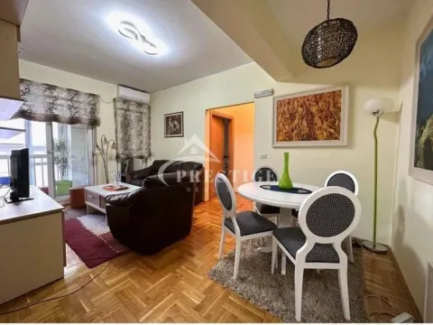 Izdavanje, dvosoban stan, 55m², Ljubović, Podgorica - image 9