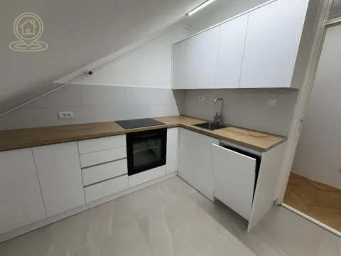 Izdavanje, trosoban stan, 85m², Sajmište, Novi Sad - image 18