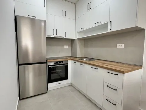 Rent, one bedroom apartment, 46m², Stari Aerodrom, Podgorica - image 3