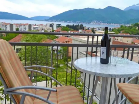 Prodaja, jednosoban stan, 42m², Tivat, Crna Gora - image 5