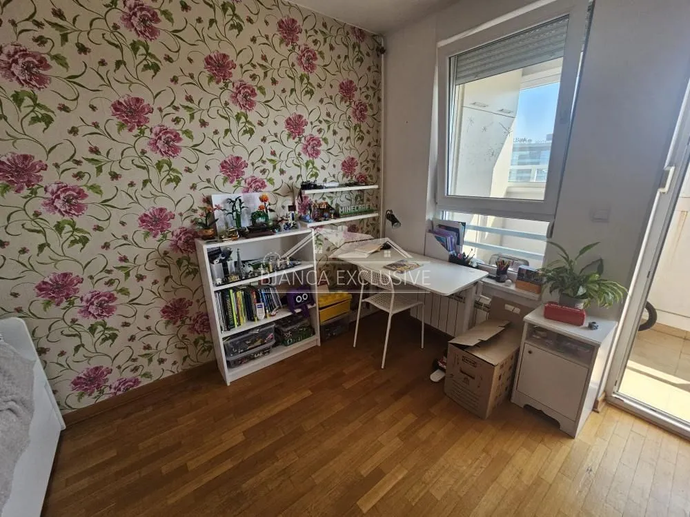 Sale, two bedroom apartment, 68m², Belvil, Beograd