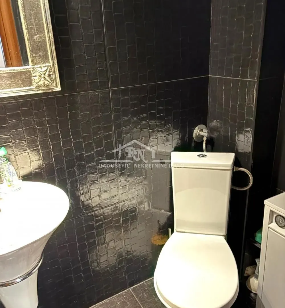 Sale, four bedroom apartment, 95m², Skojevsko Naselje, Beograd