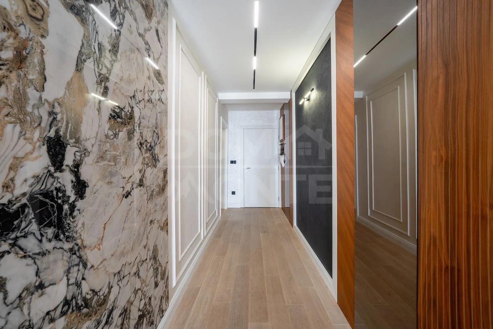 Rent, three bedroom apartment, 120m², Pod Kuk, Tivat