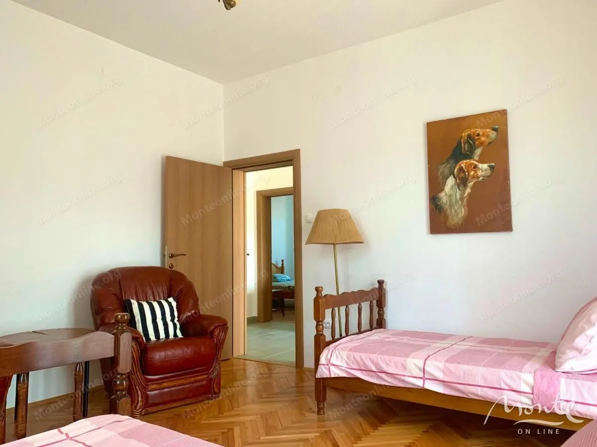 Prodaja, kuća, 250m², Radovići, Tivat