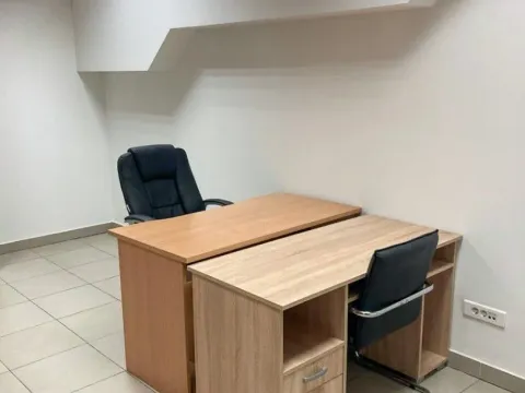 Sale, office space, 220m², Blok 9, Podgorica - image 4