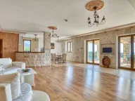  House for Sale, 388m2, Petrovac, Budva
