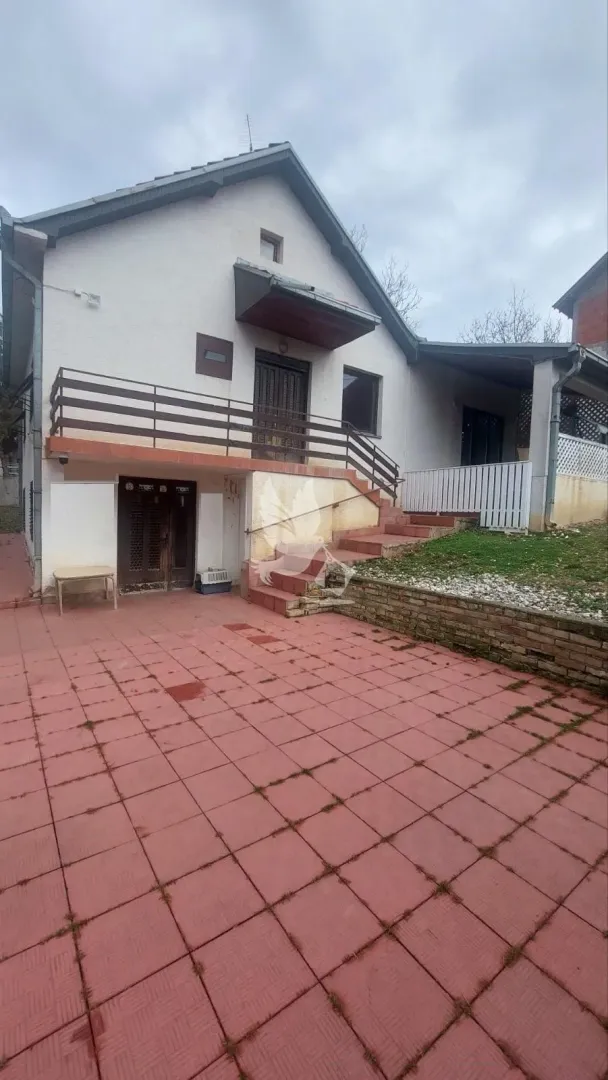 Sale, house, 100m², Mladenovac, Beograd
