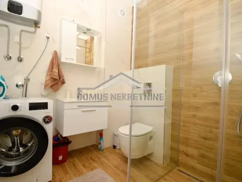 Izdavanje, jednosoban stan, 46m², Vezirov Most, Podgorica - image 6