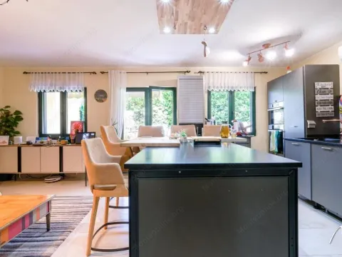 Prodaja, kuća, 174m², Kotor, Crna Gora - image 10