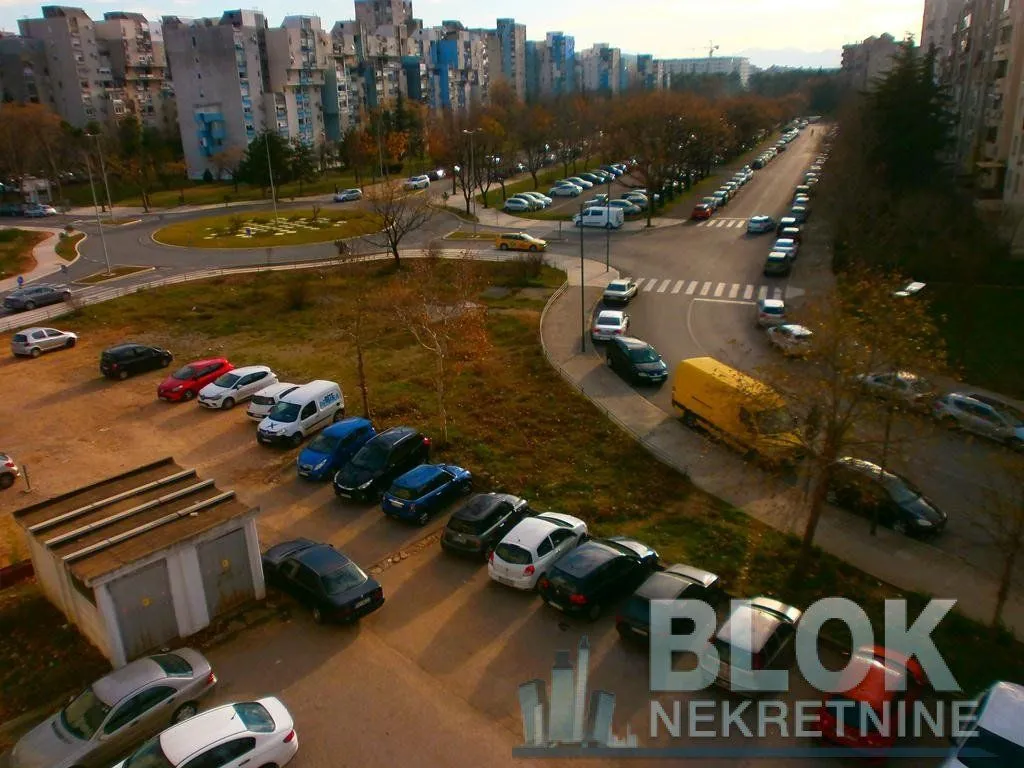 Izdavanje, trosoban stan, 105m², Dalmatinska ulica, Podgorica