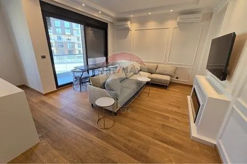 Izdavanje, dvosoban stan, 80m², City Kvart, Podgorica