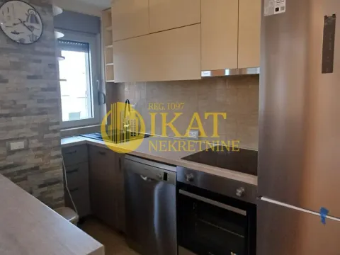 Izdavanje, trosoban stan, 68m², Čukarica, Beograd - image 11