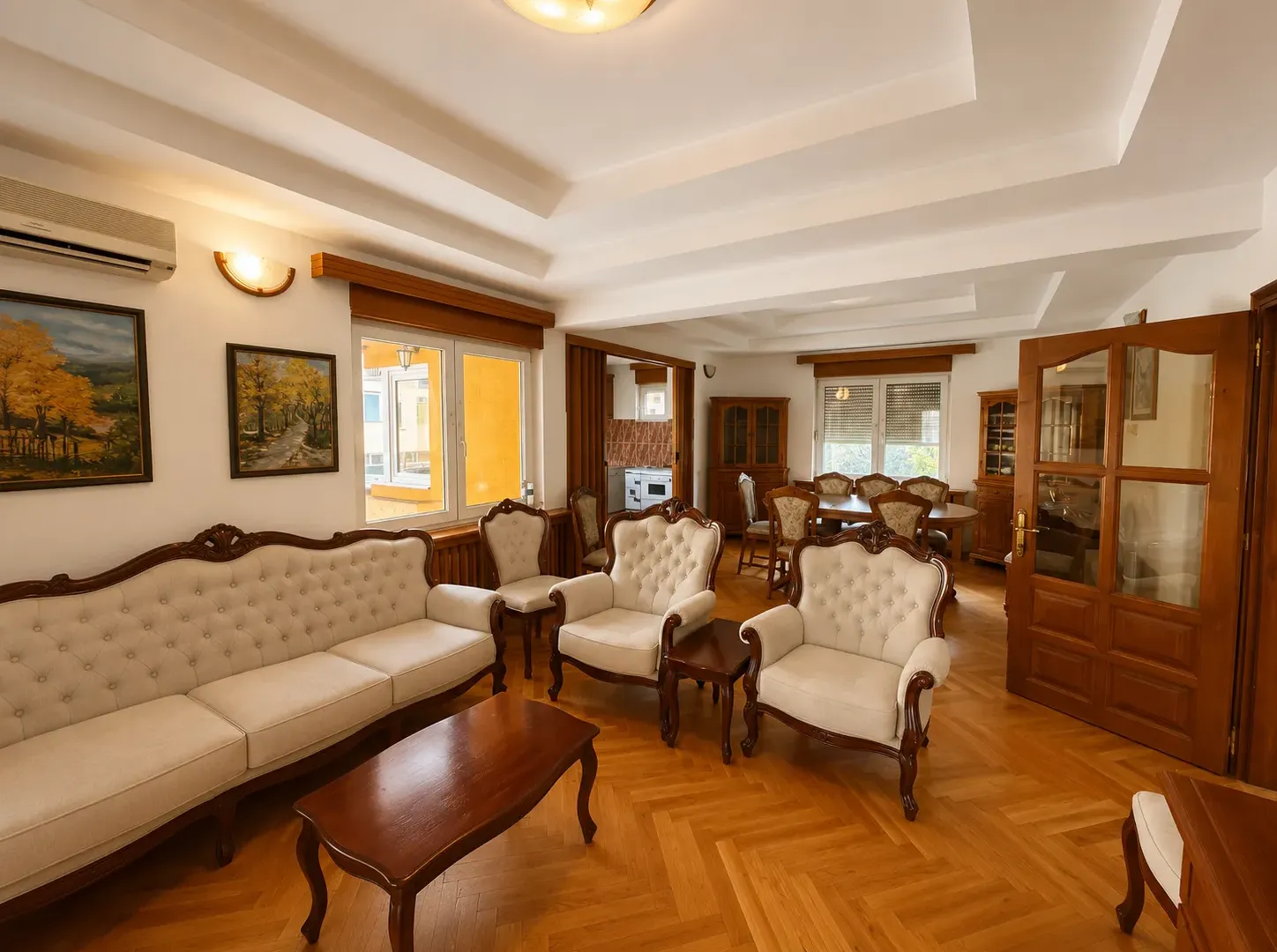 Izdavanje, kuća, 250m², Stari Aerodrom, Podgorica