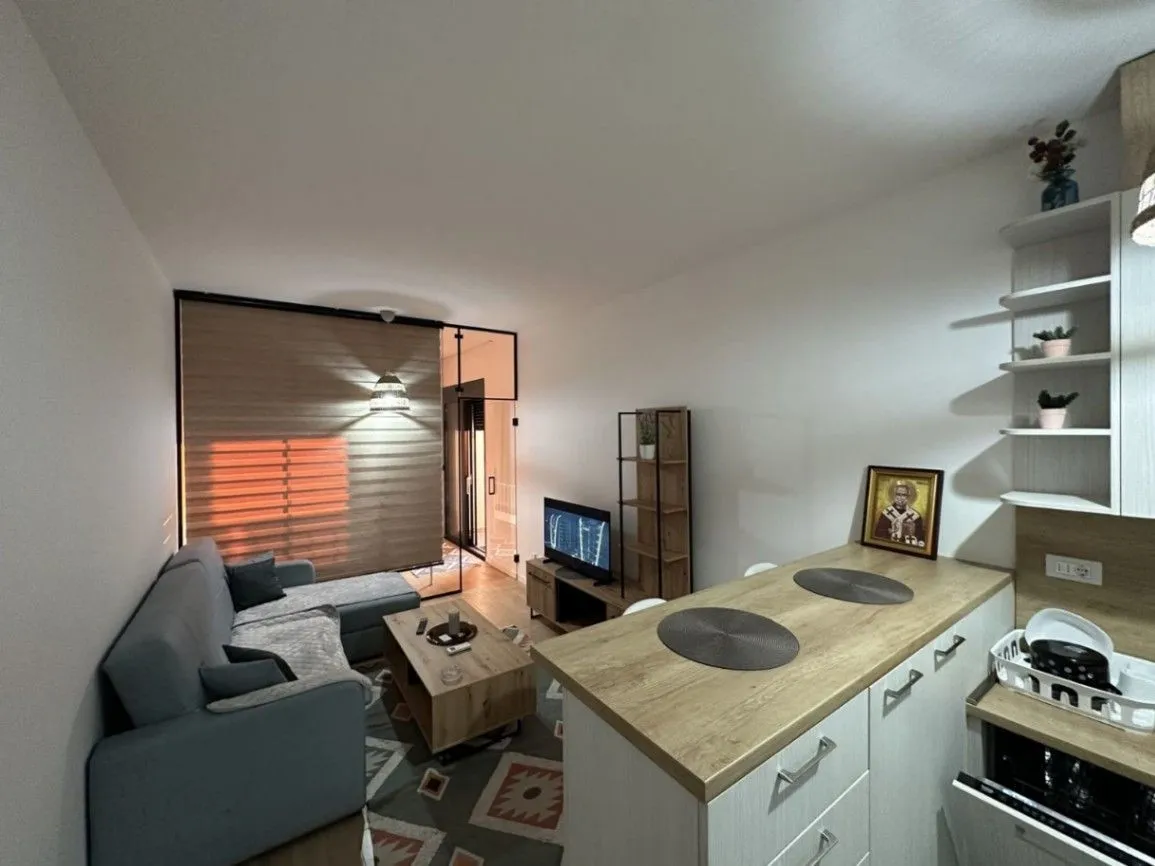 Izdavanje, garsonjera, 40m², Bar, Crna Gora