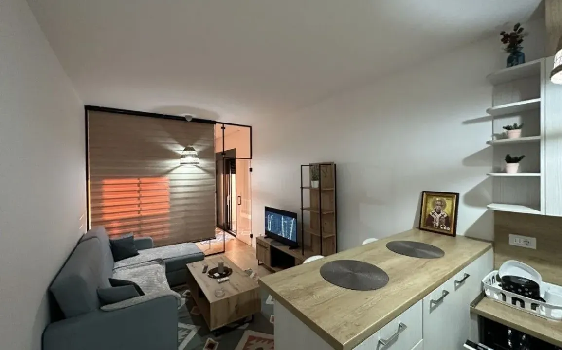 Izdavanje, garsonjera, 40m², Bar, Crna Gora