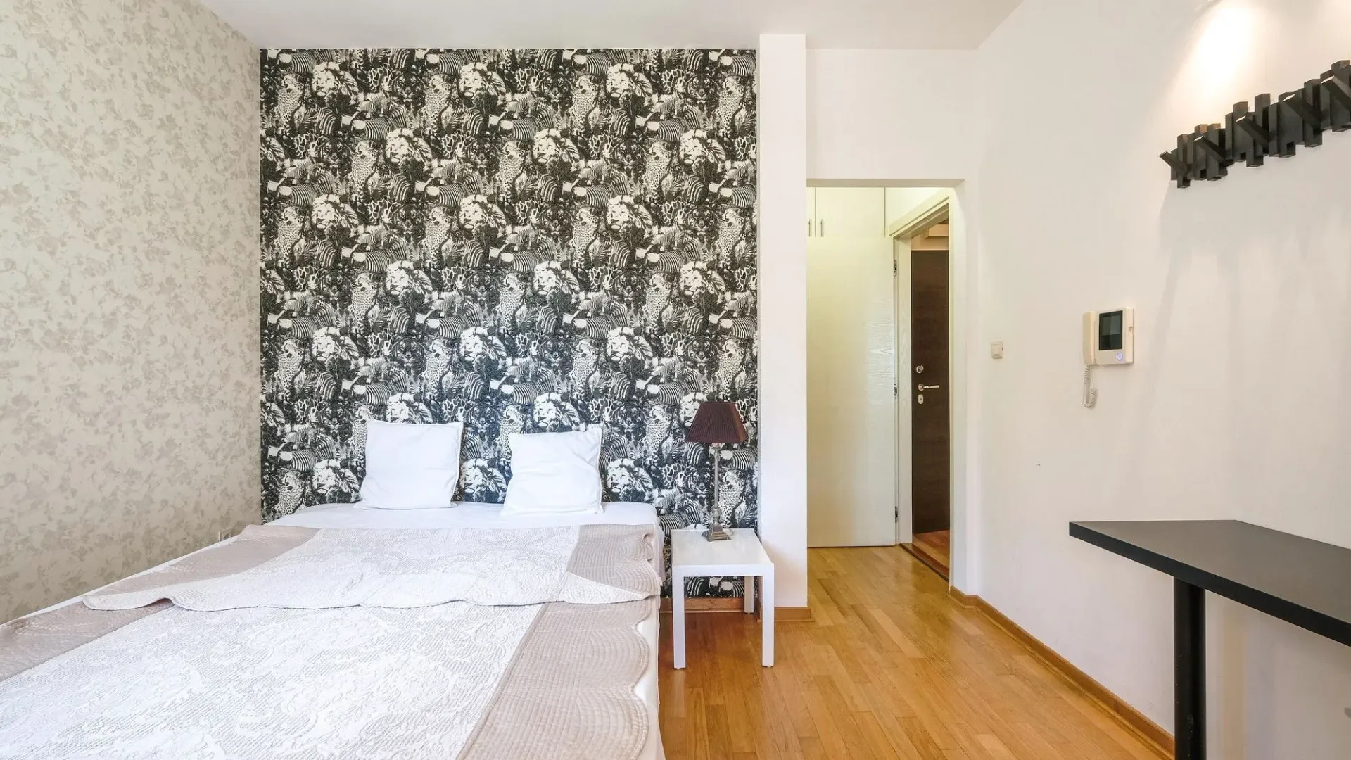 Prodaja, dvosoban stan, 75m², Budva, Crna Gora
