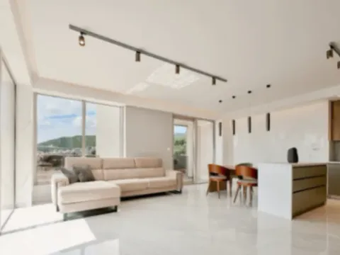 Prodaja, dvosoban stan, 90m², Rafailovići, Budva