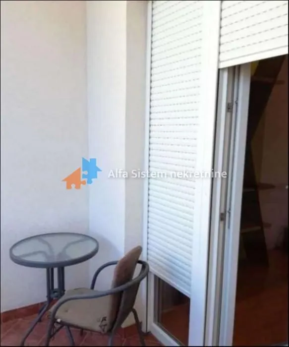 Izdavanje, dvosoban stan, 85m², Vračar Centar, Vračar Sve Podlokacije