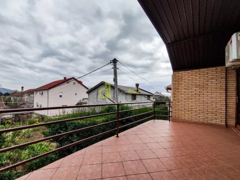 Prodaja, kuća, 180m², Donja Gorica, Podgorica - image 28